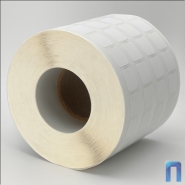 Этикетка термотрансферная полуглянец 15х15 мм (3000 шт, 4 ряда, втулка 40 мм)